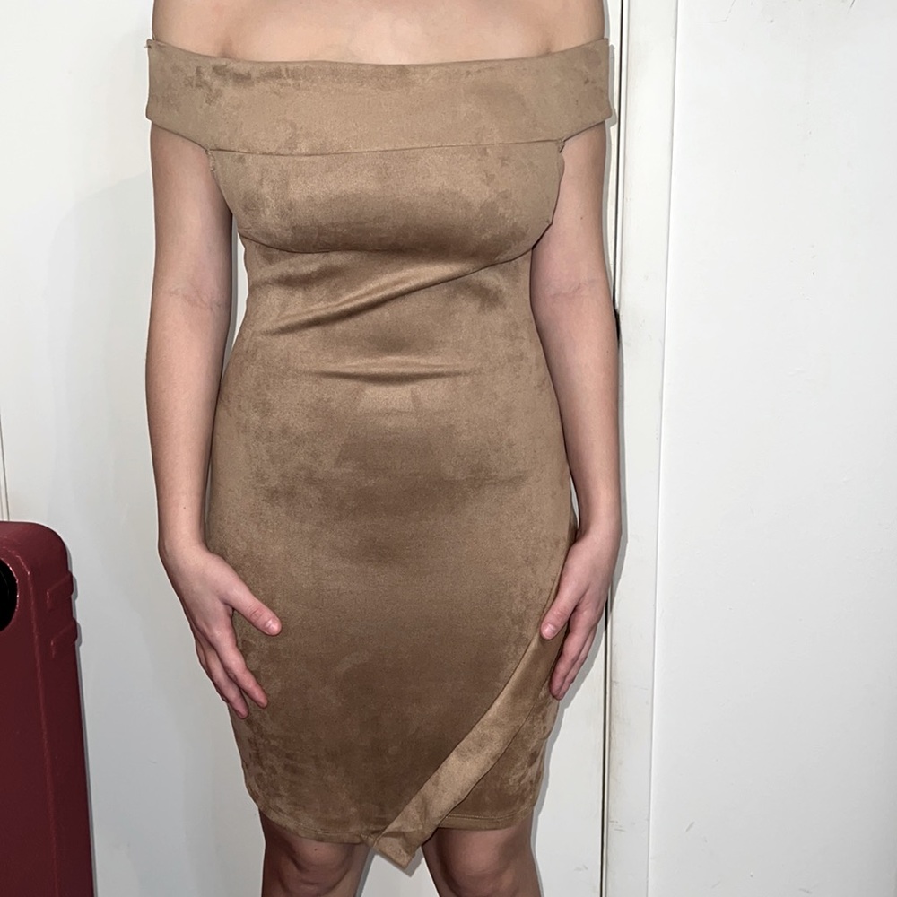Off the shoulder beige bodycon dress